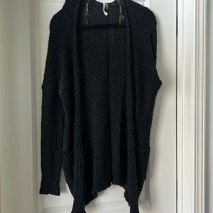 Black and gray cardigan small with pockets